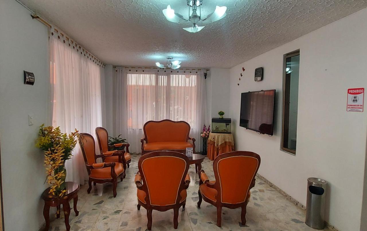 Hotel Emperador Barbosa  Exteriér fotografie
